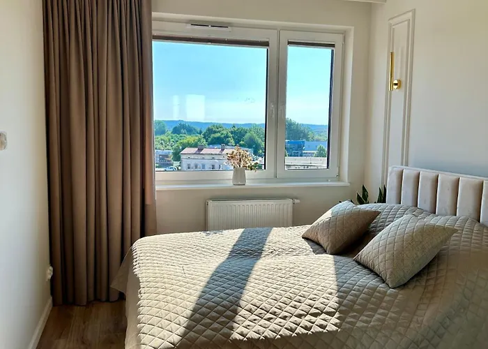 Kaszmir * كوزتسالين